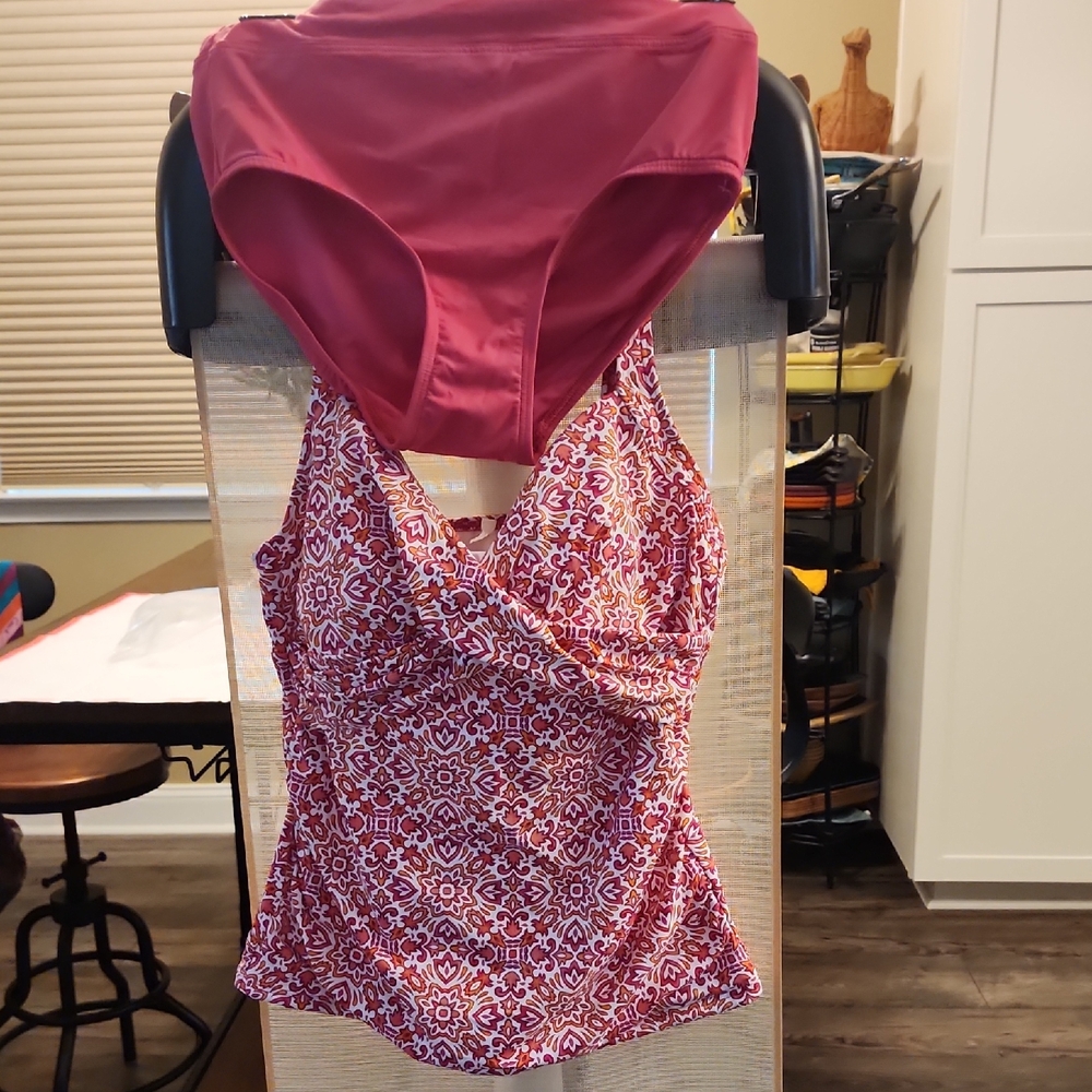 Lands End Pink Patterned Swim Tankini Top Size 8 Solid Pink Briefs Size 4